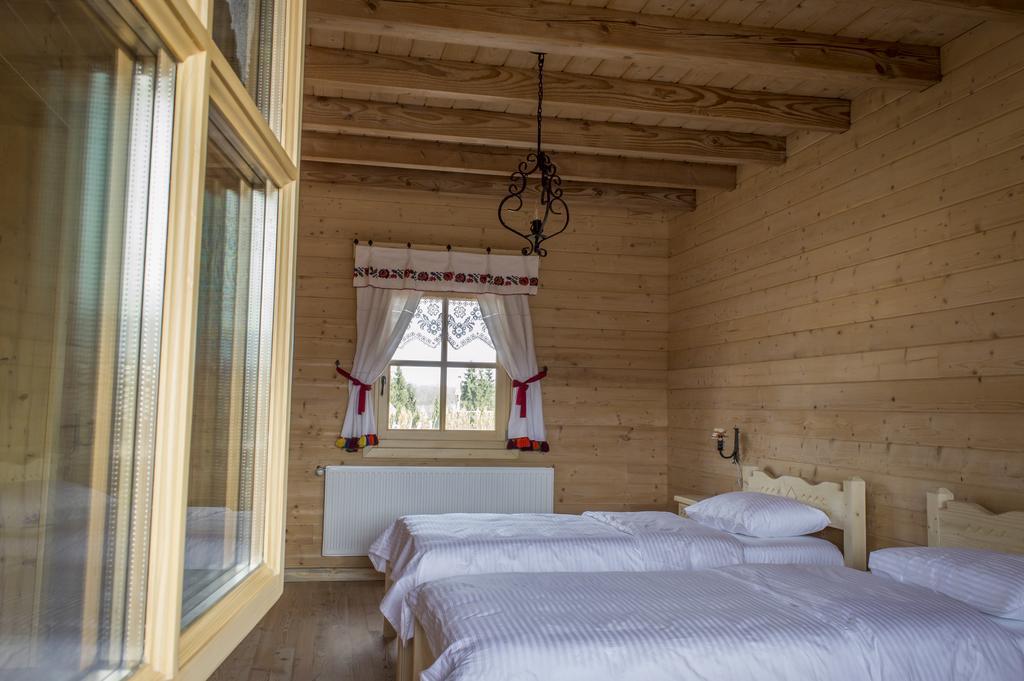 "Plai Cu Peri" Hotel Săpânța Room photo